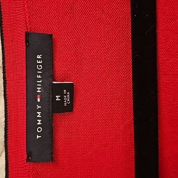 Tommy Hilfiger V neck Hem Embellished Sweater - Picture 4 of 7